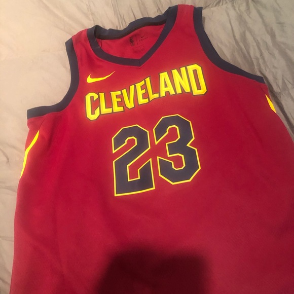 Authentic Lebron James NIke Jersey - Picture 3 of 6